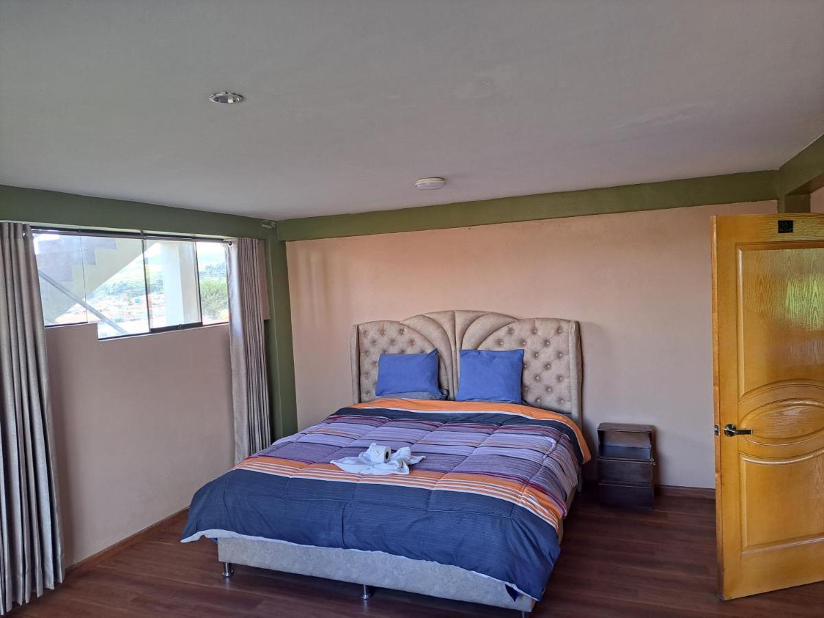 Maychu'S Albergue Chincheros  ภายนอก รูปภาพ